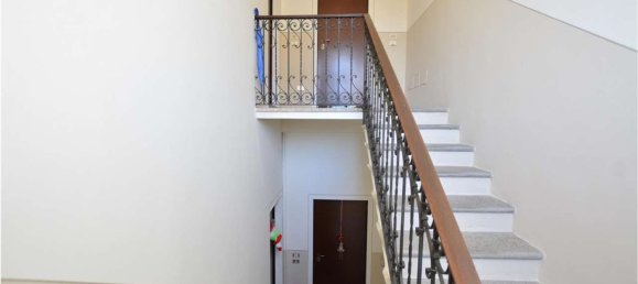 Edifício em San Colombano al Lambro, Italy 367 m² N.º 9679 62