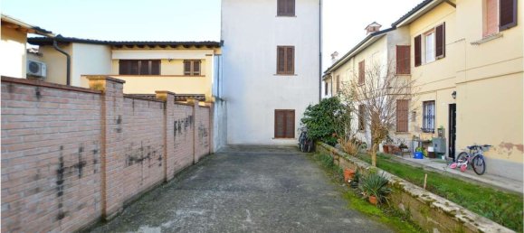 Edifício em San Colombano al Lambro, Italy 367 m² N.º 9679 81