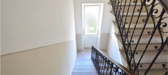 Edifício em San Colombano al Lambro, Italy 367 m² N.º 9679 57