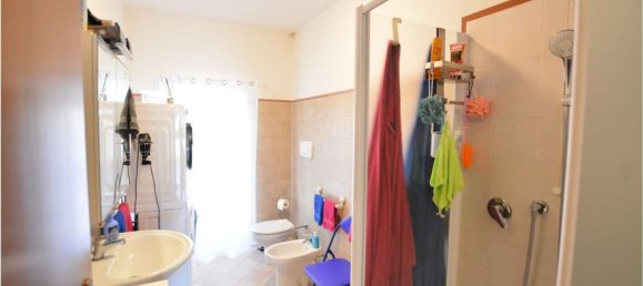 Edifício em San Colombano al Lambro, Italy 367 m² N.º 9679 56