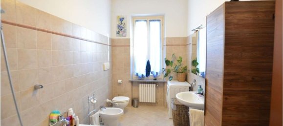 Edifício em San Colombano al Lambro, Italy 367 m² N.º 9679 19