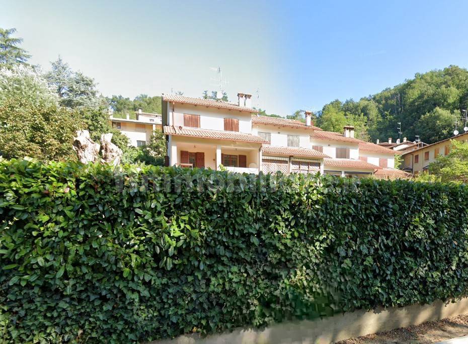 3 Schlafzimmer Haus in Monte San Pietro, Italy, Nr. 368531