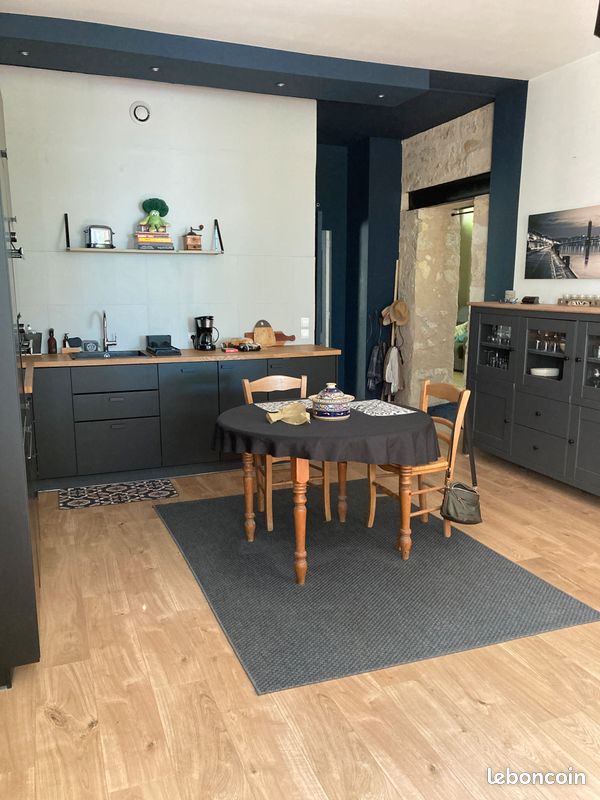 2 bedrooms Apartment in Lormont, France No. 319859