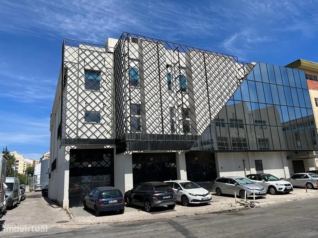 Armazém em Loures, Portugal 4830 m² N.º 85307
