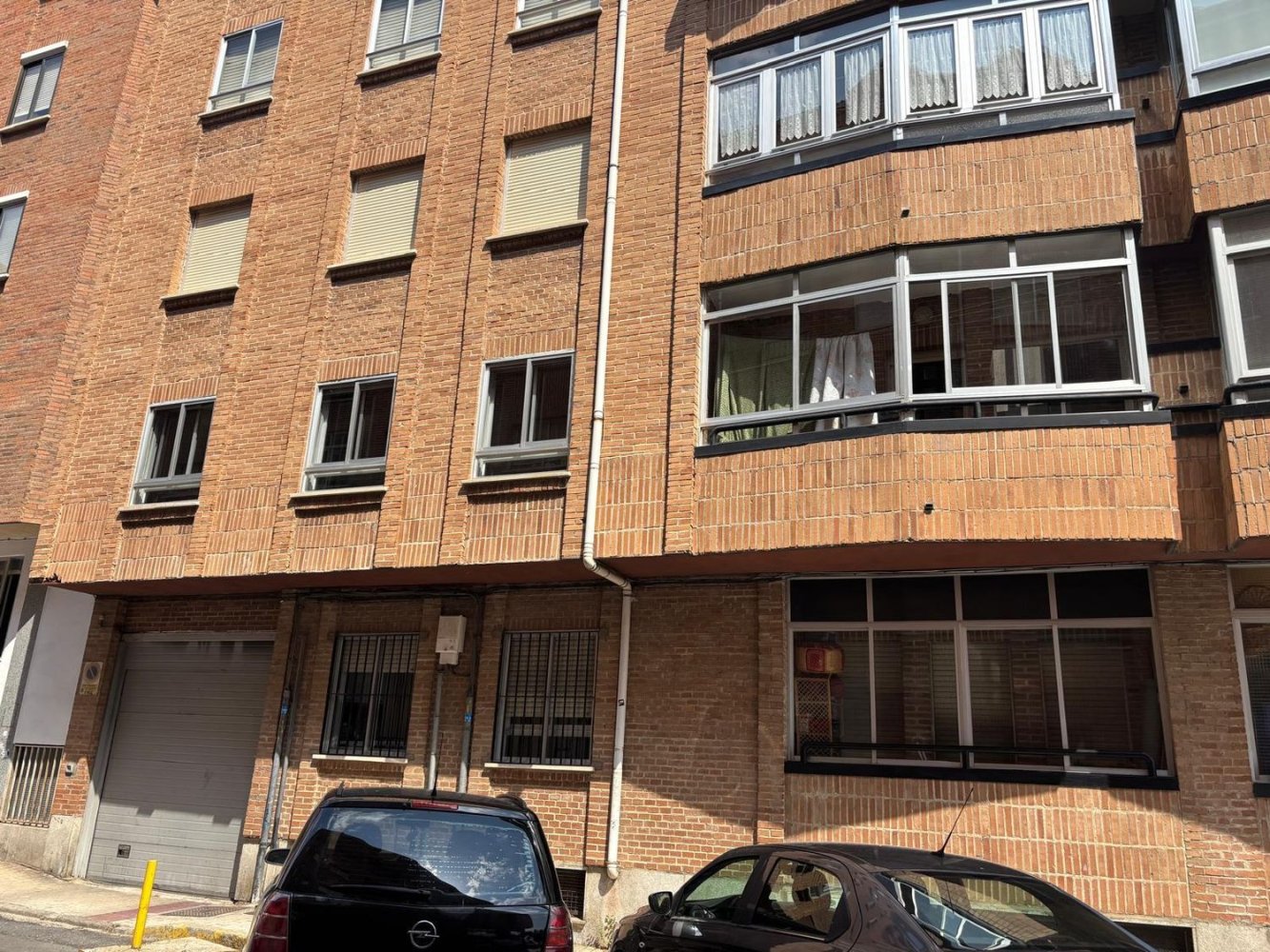 4 bedrooms Apartment in Avila, Spain No. 251288