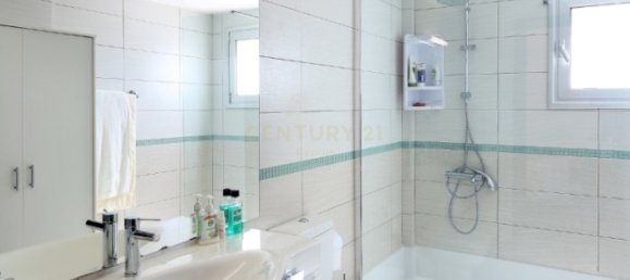 Квартира с 3 спальнями в Лимасол, Кипр № 3889 15