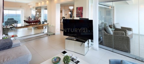 Квартира с 3 спальнями в Лимасол, Кипр № 3889 2