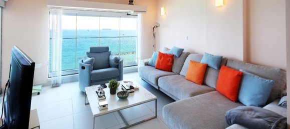 Квартира с 3 спальнями в Лимасол, Кипр № 3889 3