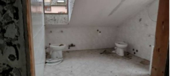 2غرفة شقة في Voghera, Italy رقم 95469 7