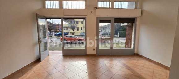 1 room Commercial property in Pantigliate, Italy No. 81235 2