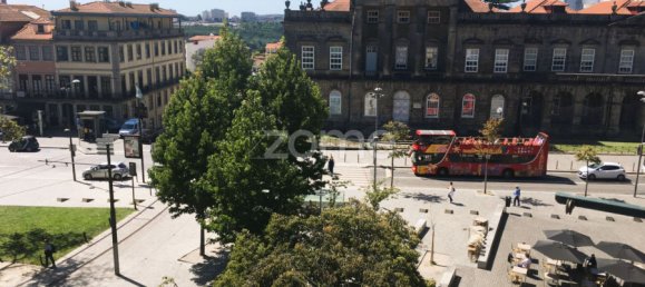 Hotel de 16 dormitorios en Porto, Portugal No. 320583 39