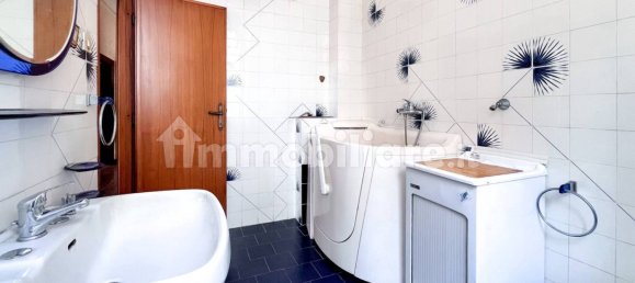 5 bedrooms Apartment in Civitavecchia, Italy No. 333557 8