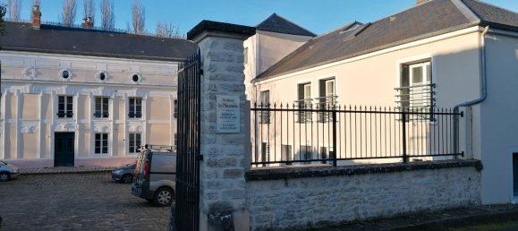 1 bedroom Apartment in Seine-et-Marne, France No. 316423 3