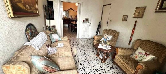 3 bedrooms House in Altamura, Italy No. 148860 5