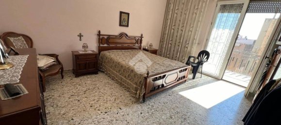3 bedrooms House in Altamura, Italy No. 148860 10