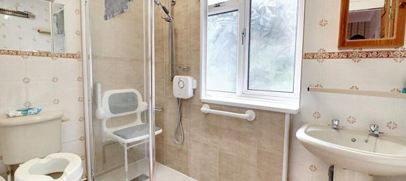 3 Schlafzimmer Haus in Biggin Hill, United Kingdom, Nr. 4769 10