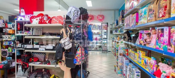 2غرفة عقار تجاري في Zafferana Etnea, Italy رقم 52538 6