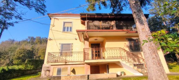 12-Zimmer Villa in Godiasco Salice Terme, Italy, Nr. 3422 5