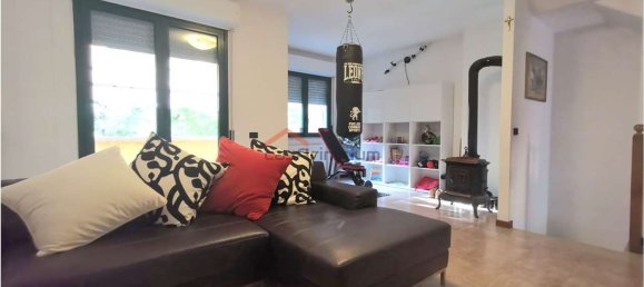 6 bedrooms House in Rimini, Italy No. 316784 3