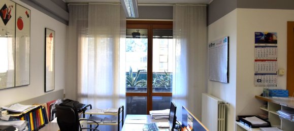 Büro in Meda, Italy 100m², Nr. 86102 9