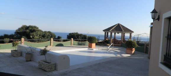 6 chambres Villa à Estepona, Spain No. 136704 2