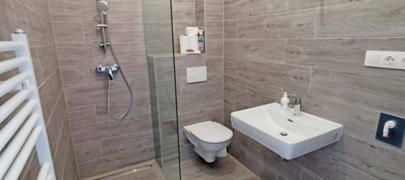 Apartamento de 2 divisões em Bruck an der Leitha, Austria N.º 215017 5