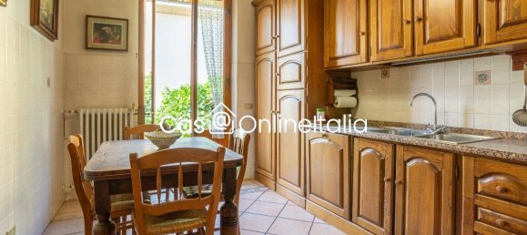 6-Zimmer Wohnung in Prato, Italy, Nr. 26726 13