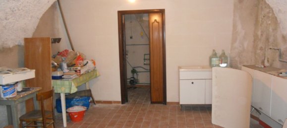 4 rooms Apartment in Capistrello, Italy No. 224509 8