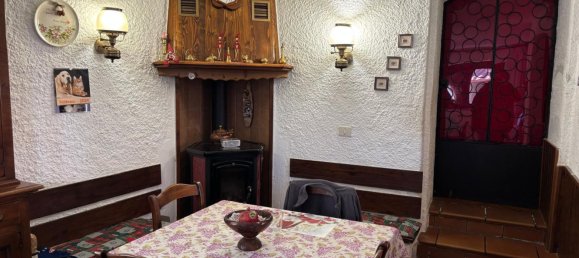 4-salle Appartement à Bisuschio, Italy No. 141221 5