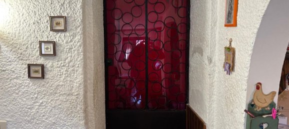 4-salle Appartement à Bisuschio, Italy No. 141221 7