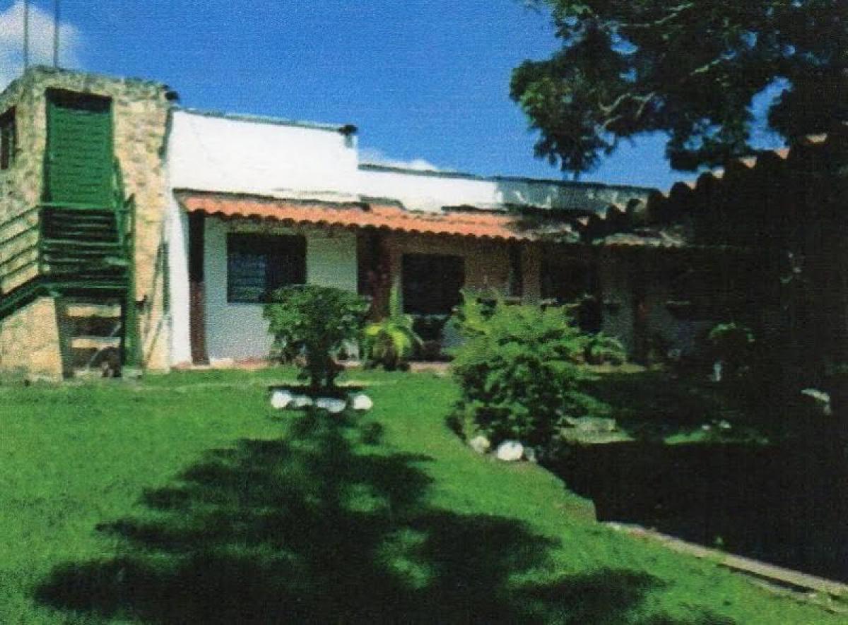 Casa de 4 dormitorios en Valle del Cauca, Colombia No. 5661