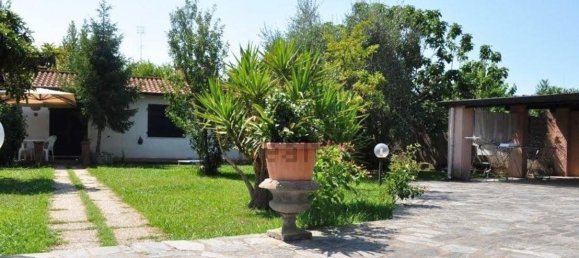 4 bedrooms Villa in Carrara, Italy No. 63385 50