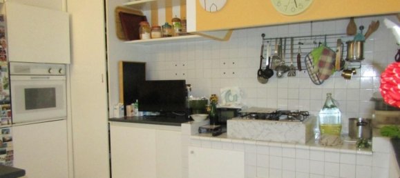 4 bedrooms Villa in Carrara, Italy No. 63385 20