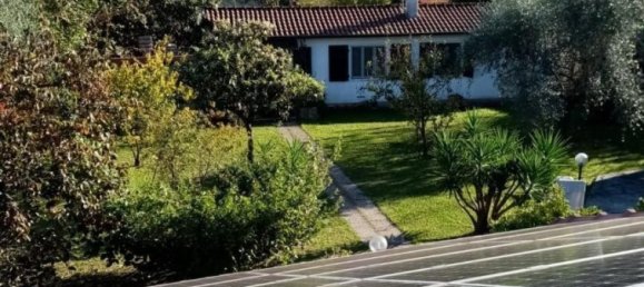 4 bedrooms Villa in Carrara, Italy No. 63385 48