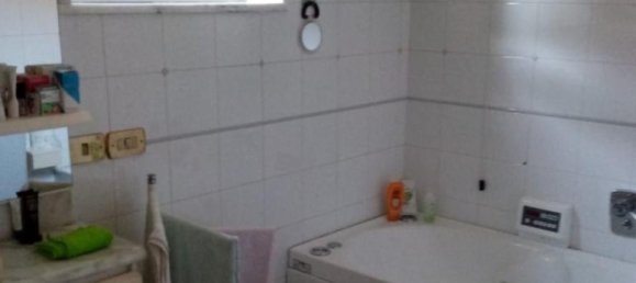 4 bedrooms Villa in Carrara, Italy No. 63385 30