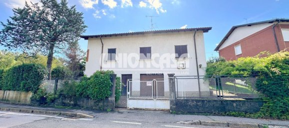 4 غرف نوم منزل في Olgiate Comasco, Italy رقم 362308 2