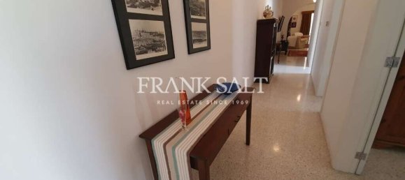 2 bedrooms Apartment in Sliema, Malta No. 10042 16