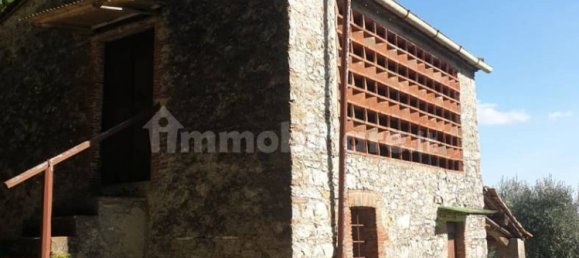 Casa de 3 dormitorios en Pescaglia, Italy No. 147190 32