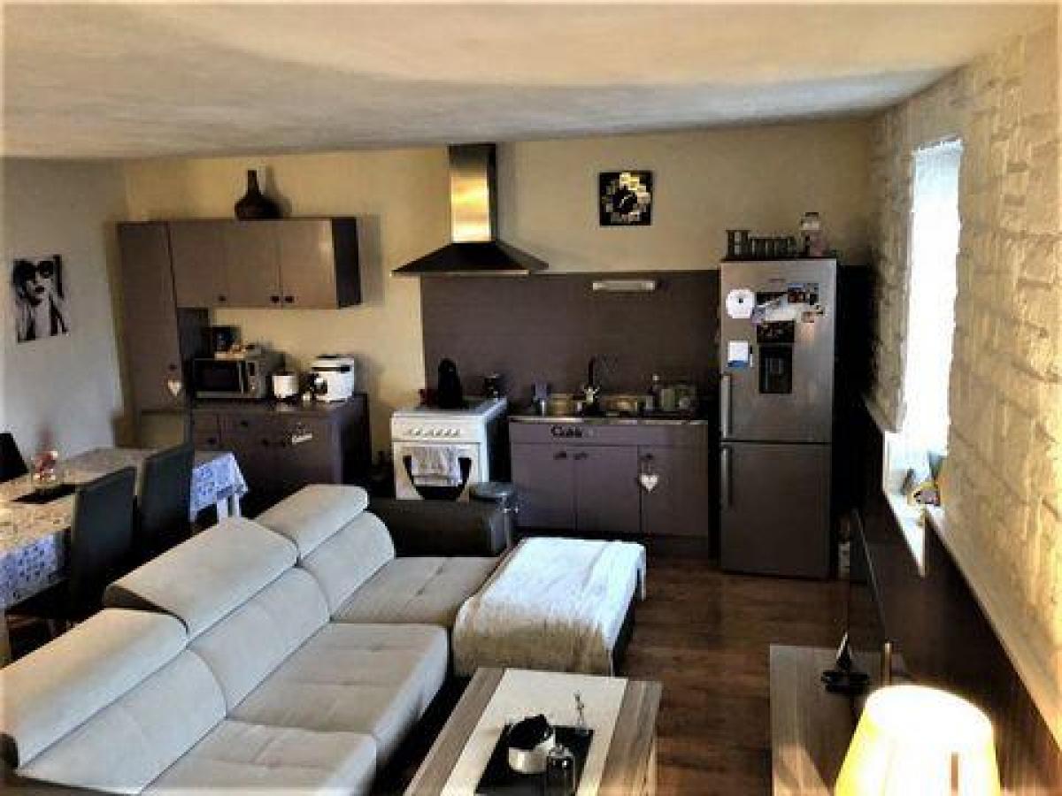 شقة 4 غرف نوم  في Meyzieu, France رقم 37397