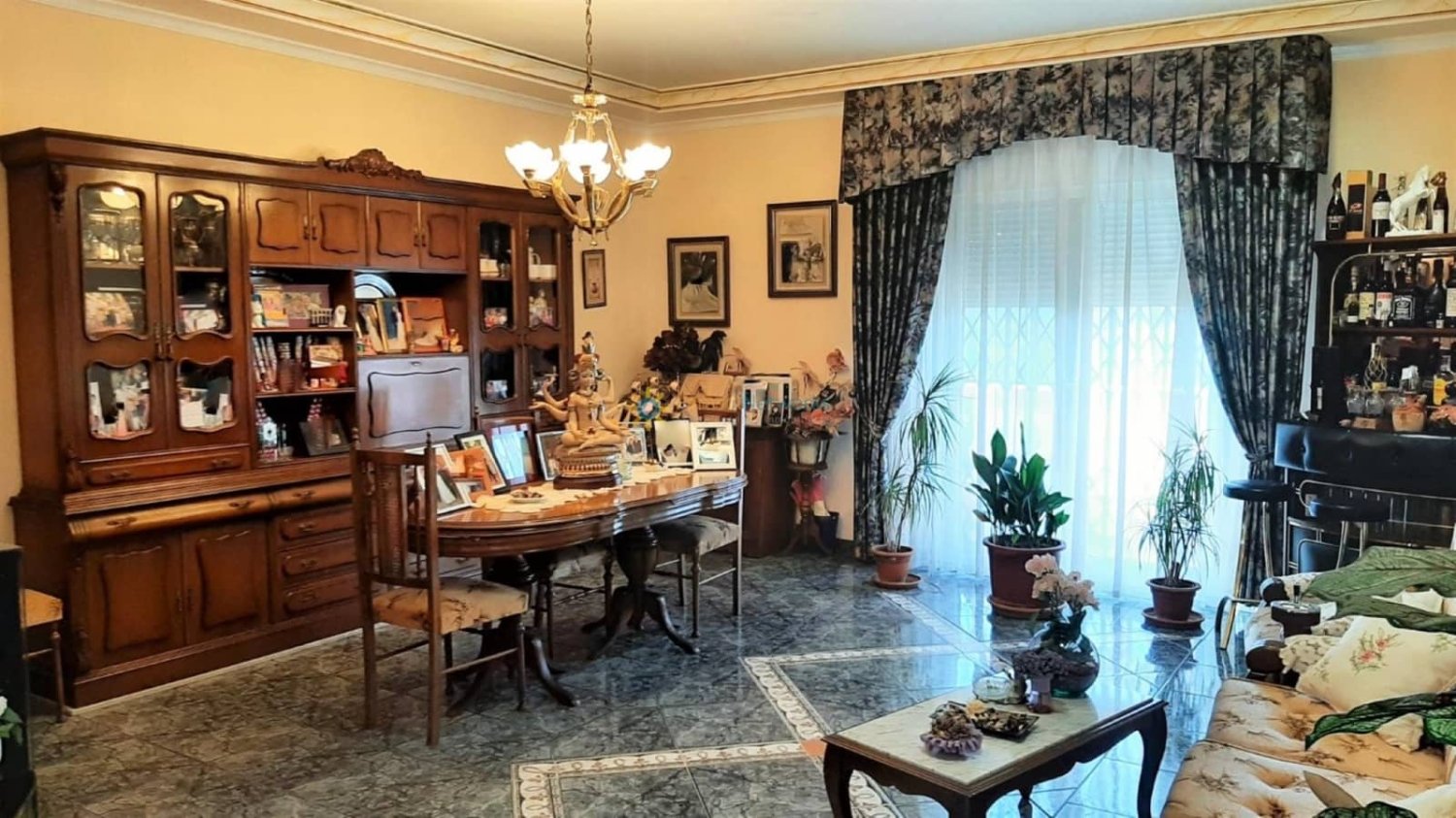 Дом с 6 спальнями в Валенсия, Испания № 242993