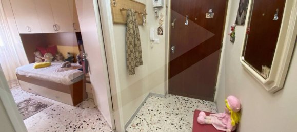 3 rooms Apartment in Bitonto, Italy No. 17756 5