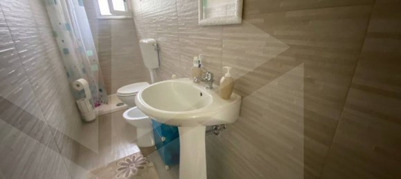 3 rooms Apartment in Bitonto, Italy No. 17756 14