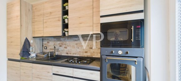 5 bedrooms Apartment in Milan, Italy No. 357918 20