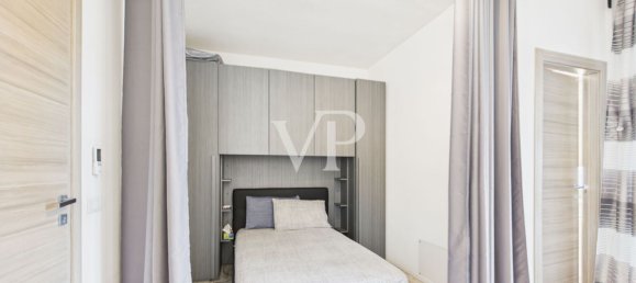 5 bedrooms Apartment in Milan, Italy No. 357918 28