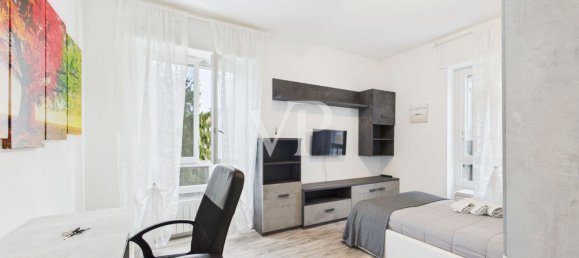 5 bedrooms Apartment in Milan, Italy No. 357918 8