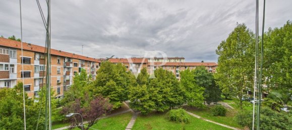 5 bedrooms Apartment in Milan, Italy No. 357918 36