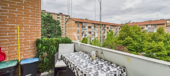 5 bedrooms Apartment in Milan, Italy No. 357918 32