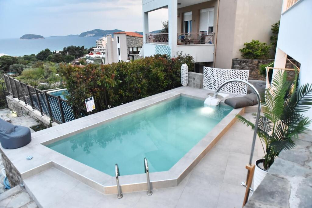 4 bedrooms Villa in Kavala, Greece No. 53539