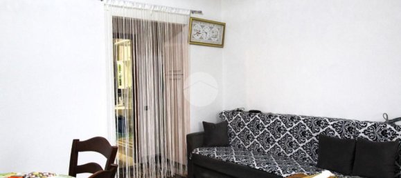 3 rooms Apartment in Soiano del Lago, Italy No. 122037 4