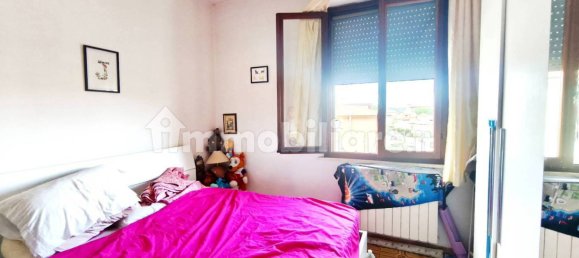 Квартира с 2 спальнями в Понтедера, Италия № 352455 8